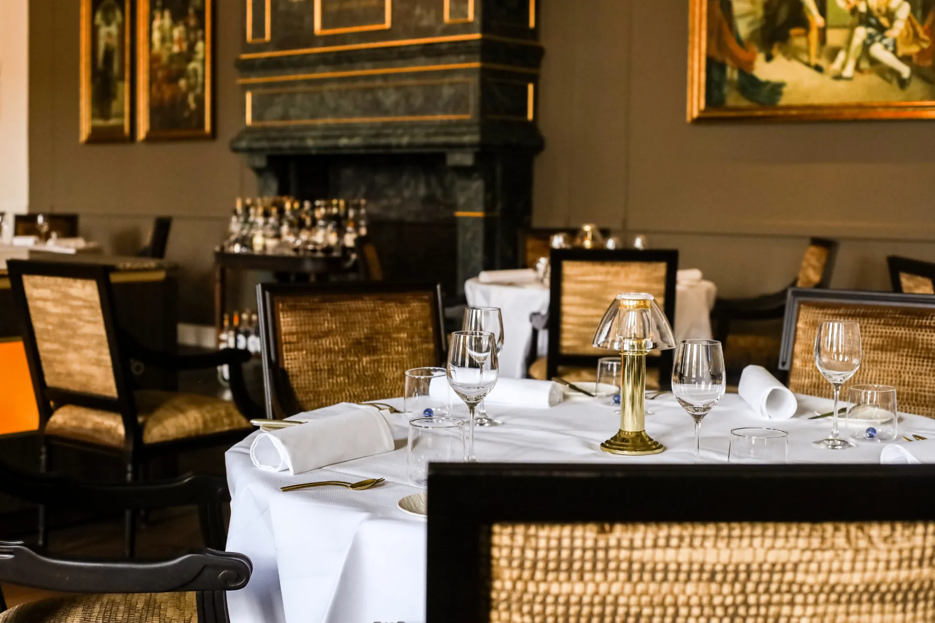 Gedekte tafel van restaurant Karel 5